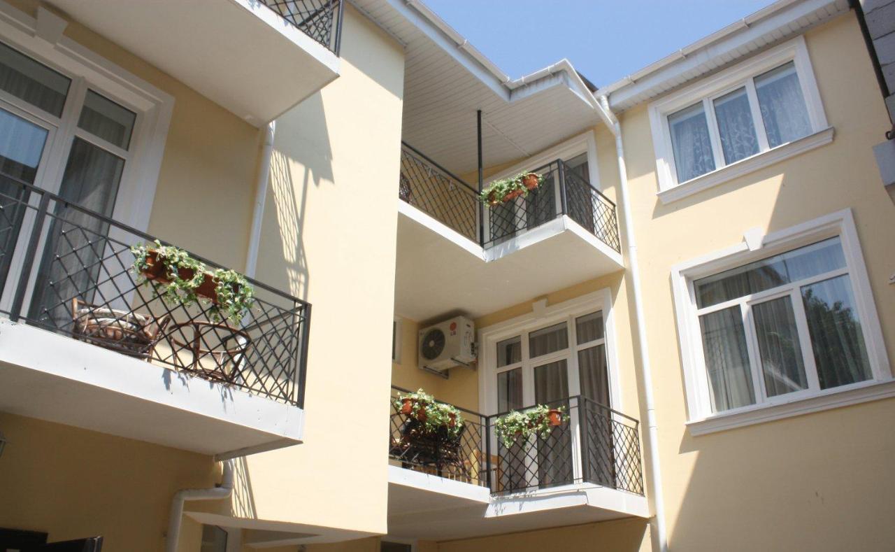 Club City House Klumba Apartamento Odessa Exterior foto