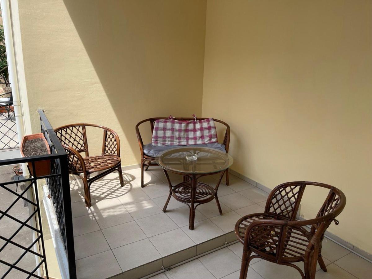 Club City House Klumba Apartamento Odessa Exterior foto