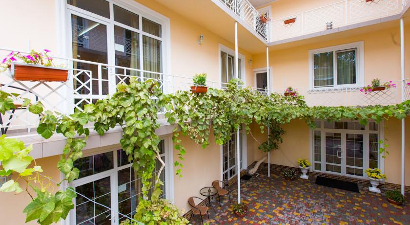 Club City House Klumba Apartamento Odessa Exterior foto
