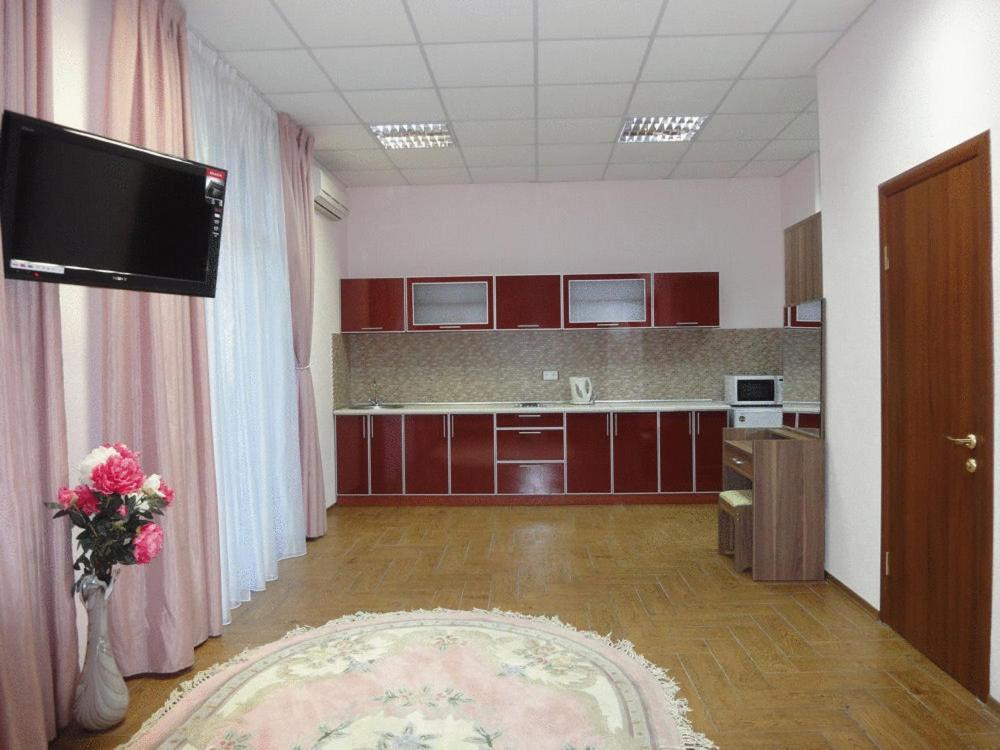 Club City House Klumba Apartamento Odessa Exterior foto